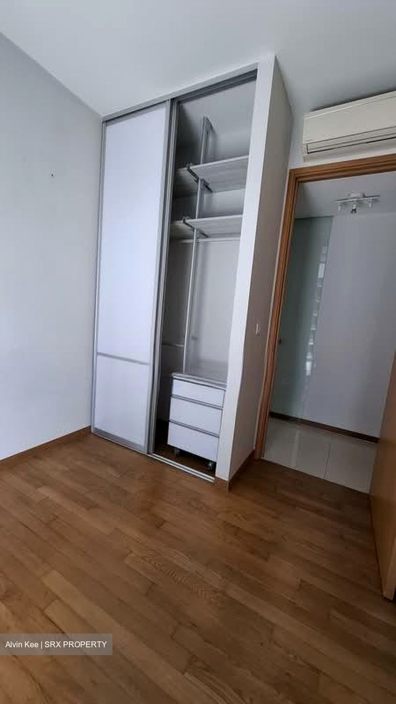 The Trilinq (D5), Condominium #588818771